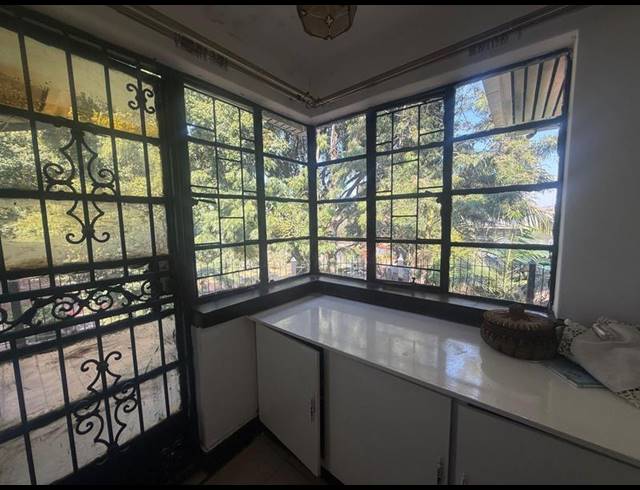 1 BEDROOM PROPERTY TO RENT IN QUEENSWOOD